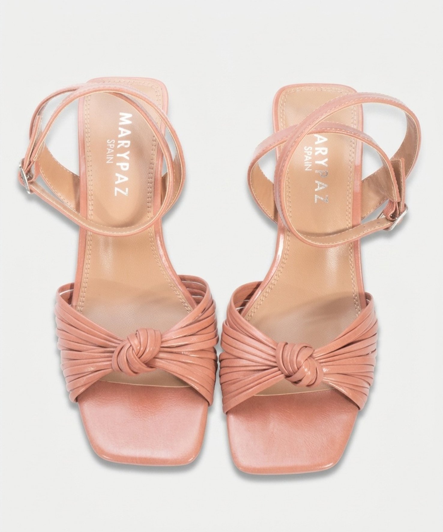 Sandalia tac&oacute;n fino nudo image number null